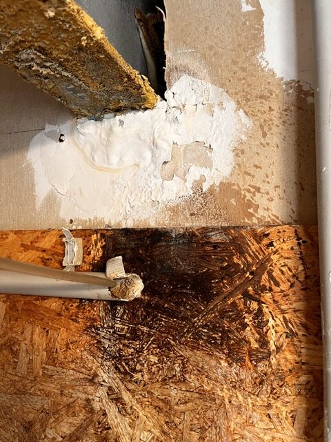 Support les injecteurs de piscines sont bouchés cleaninject vous apporte la solution, fini les fuites, explosions de chlore et d